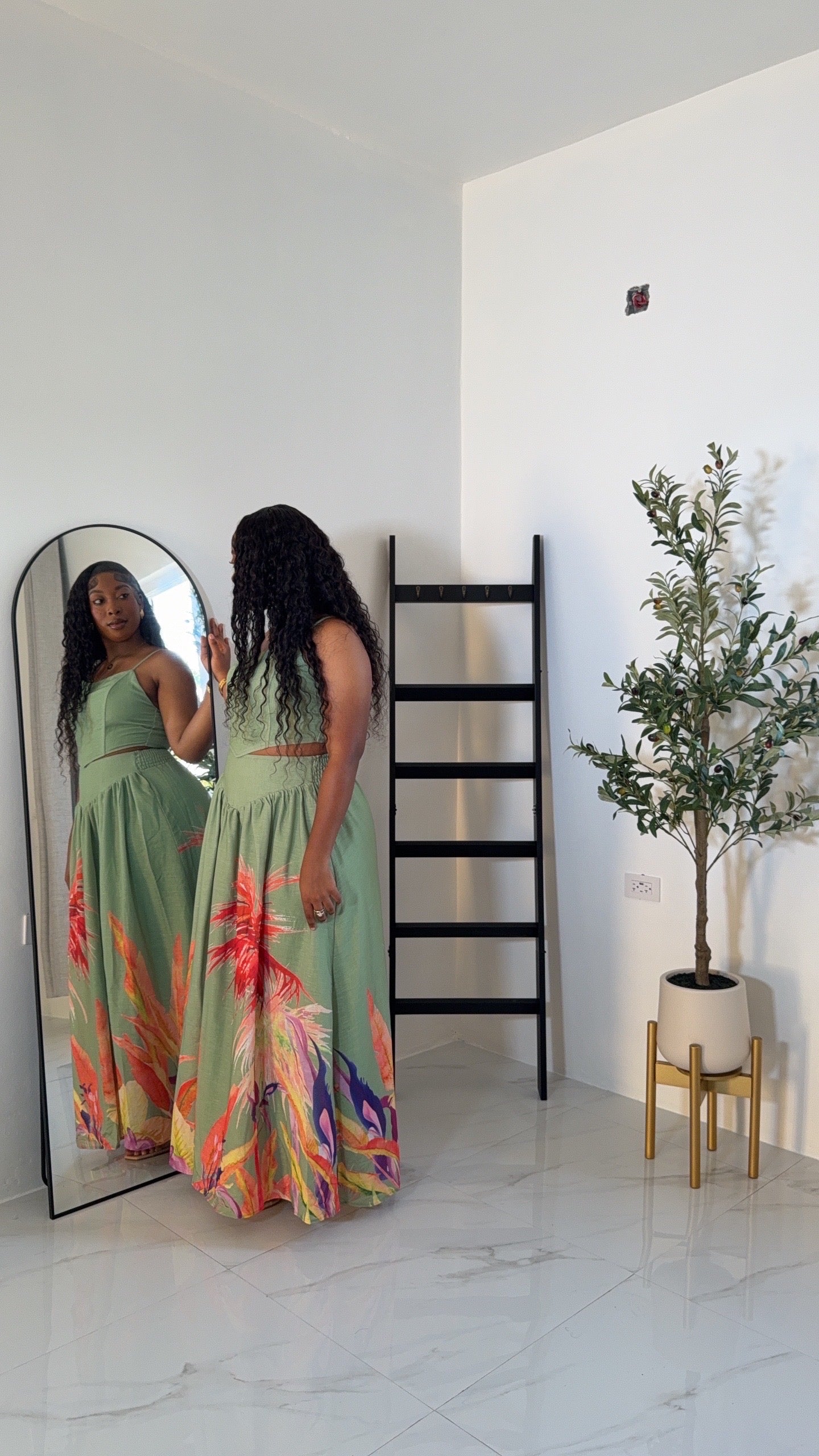 Island Bloom Skirt Set